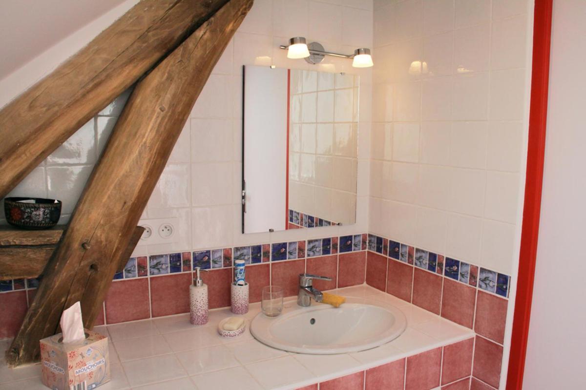 D'hotes De La Fontaine Bed & Breakfast 3*